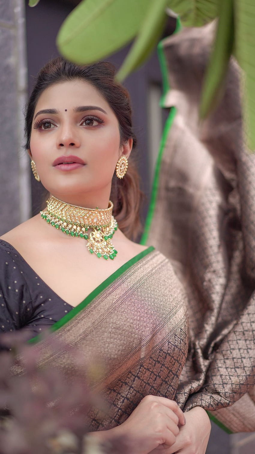 Aatmika, tamil actress, , saree beauty HD phone wallpaper | Pxfuel
