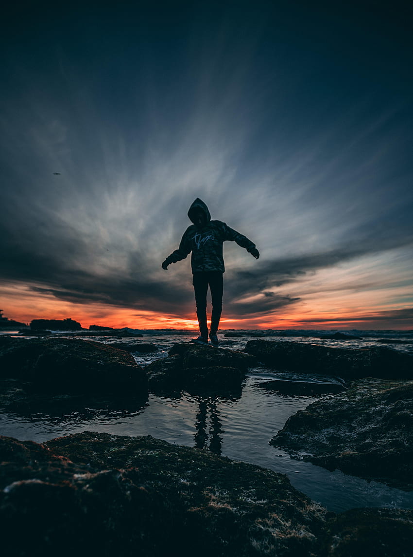 Sonnenuntergang, Steine, Meer, Dunkel, Mensch, Person, Einsamkeit HD-Handy-Hintergrundbild