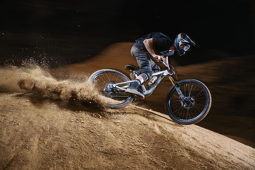 The 2020 Specialized Enduro Mountain Bike is Overhauled and Now Exclusively a 29er - Singletracks Mountain Bike News. Specialized enduro, Mountain biking gear, Mountain biking HD wallpaper