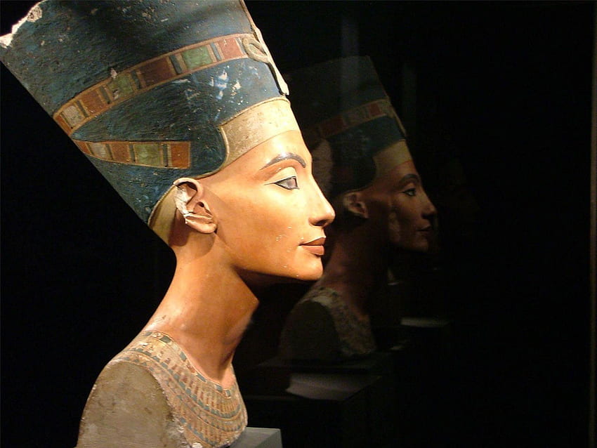 The Sad Story Behind Egypt's Ugly Nefertiti Statue