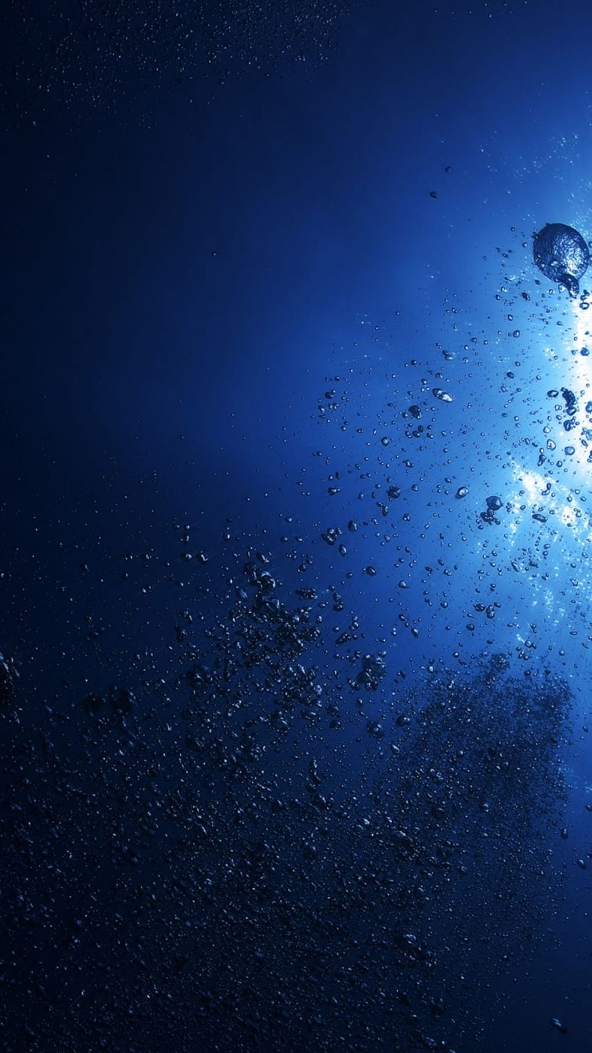 Water, Light, Bubbles, Depth, Dark, Dark and Blue Bubbles HD phone wallpaper