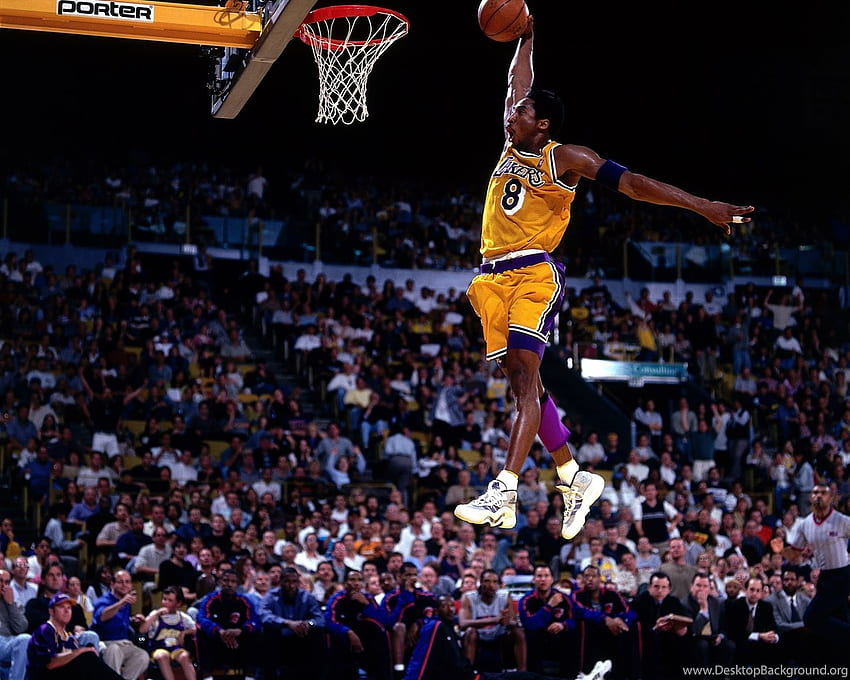 Kobe Bryant Dunks Wide Background, Kobe Bryant Number 8 HD wallpaper