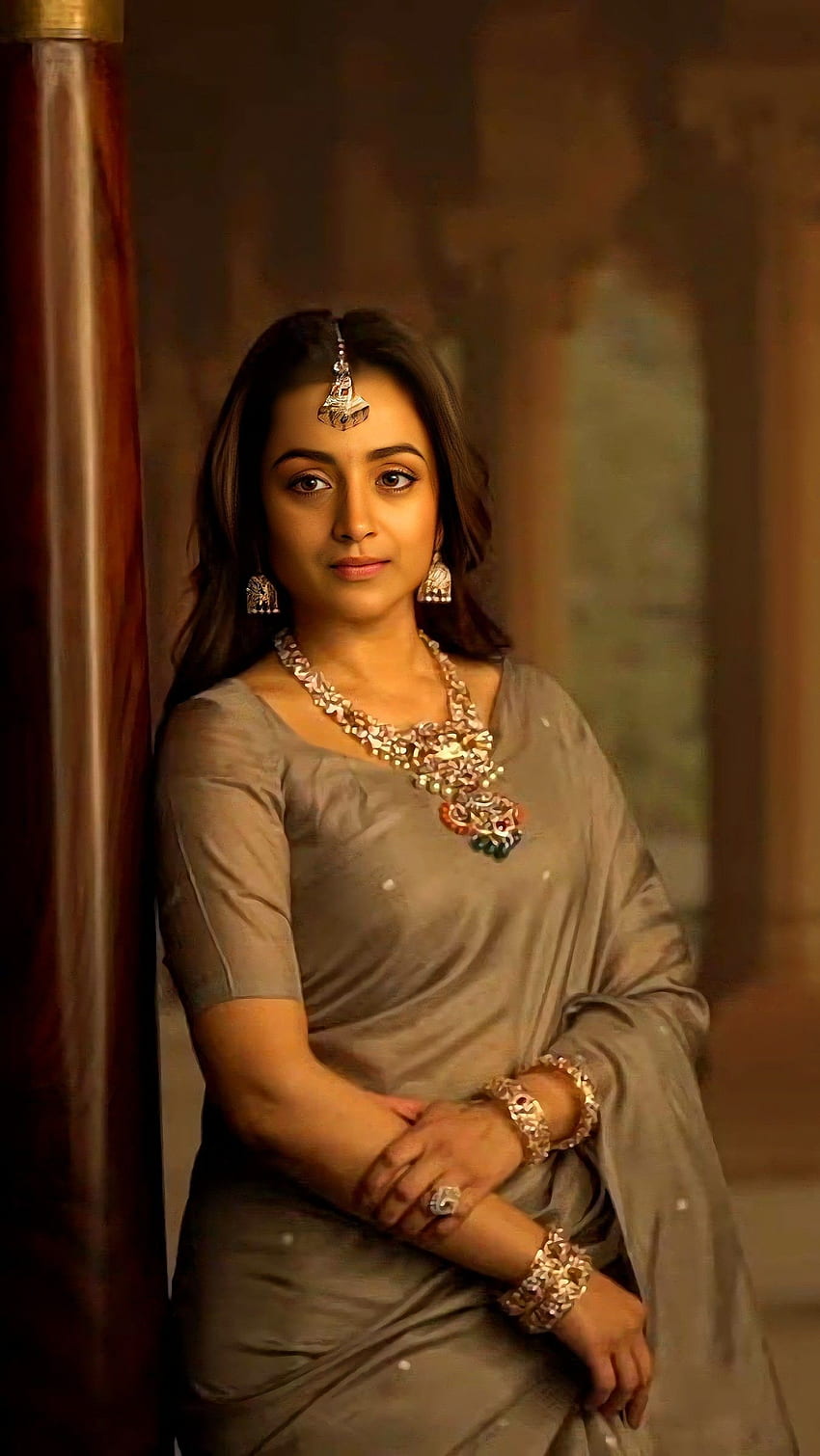 Trisha, sari Schönheit HD-Handy-Hintergrundbild