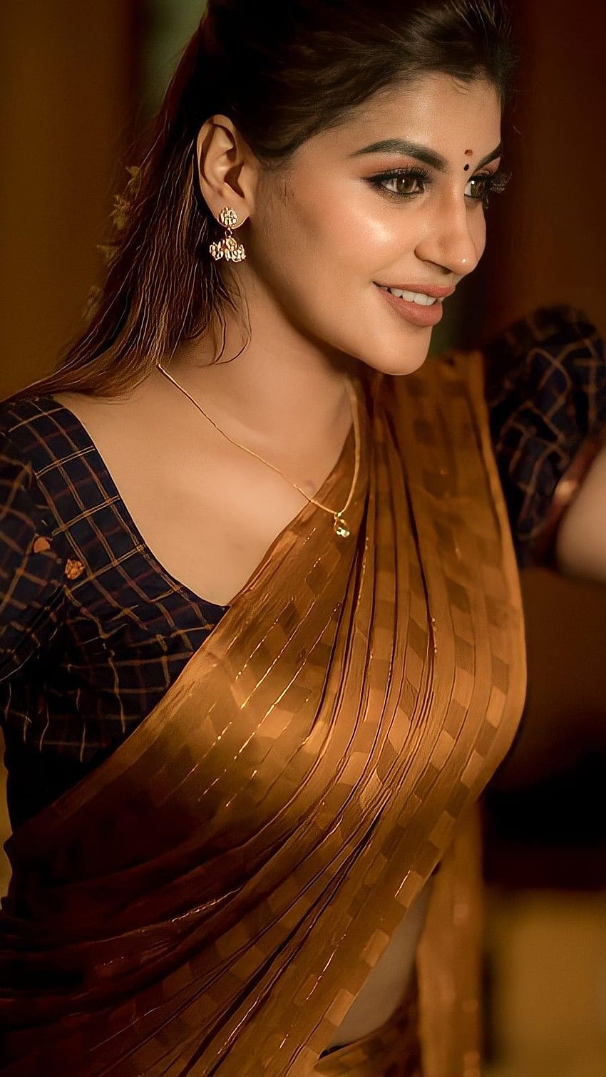 Yashika anand, aktris tamil wallpaper ponsel HD