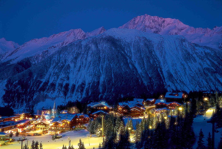Courchevel kayak merkezinde gece ışıkları, Fransa, Ski Mountain Night HD duvar kağıdı