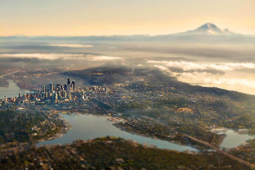 natura, paesaggio, paesaggio urbano, città, Seattle, Stati Uniti d'America, montagna, lago, grattacielo, edificio, nuvole, Tilt Shift, ponte, strada, nebbia, veduta aerea, vista a volo d'uccello / e mobile, paesaggio di Seattle Sfondo HD