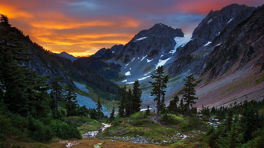 Национален парк North Cascades, Каскадни планини HD тапет