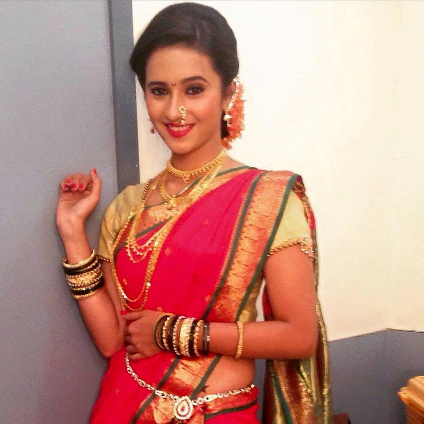 Shivani Surve's - Shivani Surve w gorącym sari Tapeta na telefon HD