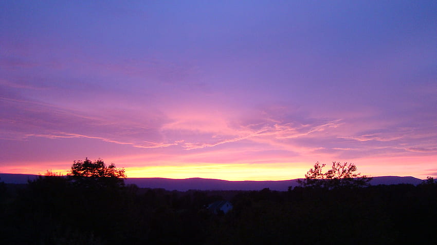 Breathtaking Sunset, blue, breathtaking, beautiful, orange, purple, pink, yellow, clouds, sky, sunset HD wallpaper