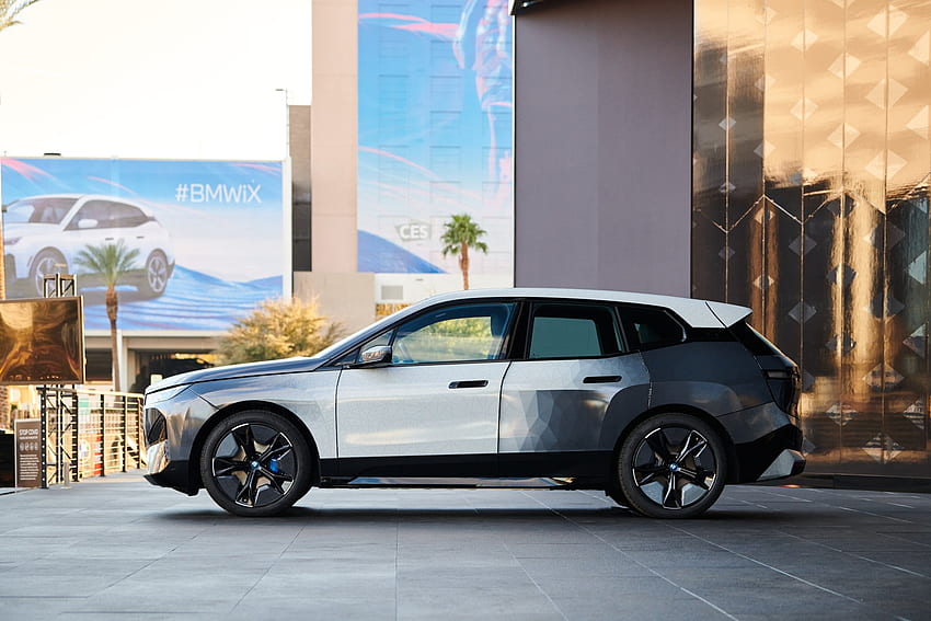 Bmw Unveils Revolutionary New Ix Flow With Colour Changing E Ink