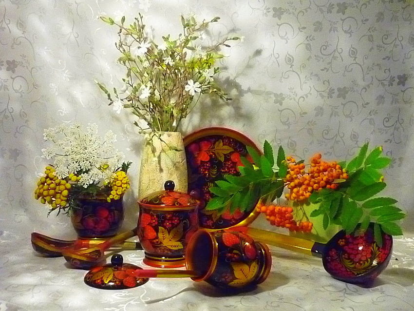 Porselen cantik, piring, merah, vas, cantik, bunga, porselen Wallpaper HD