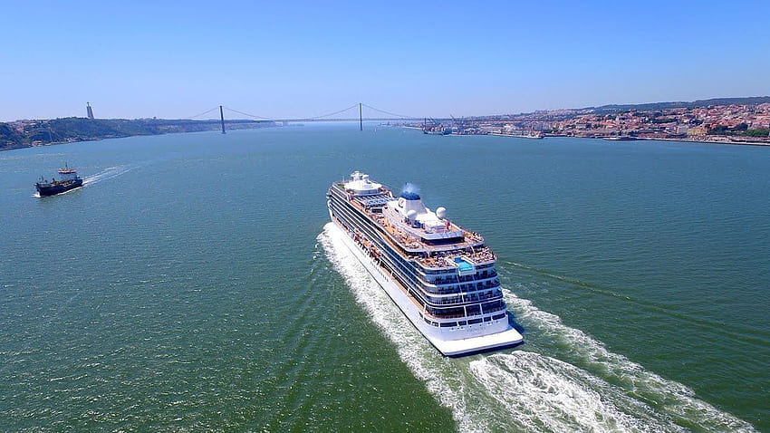 Lisbon aerial - Praça do Comércio - Castelo São Jorge - Viking Sea, Ultra Cruise Ship HD wallpaper