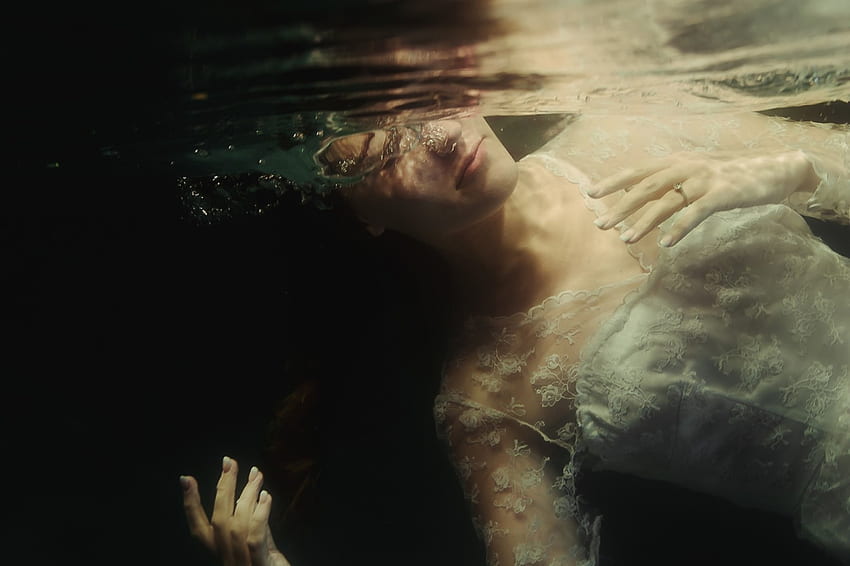 Underwater- Bridal, Bridal, Underwater, Girl, Still Life, Water, Ilse Moore HD wallpaper