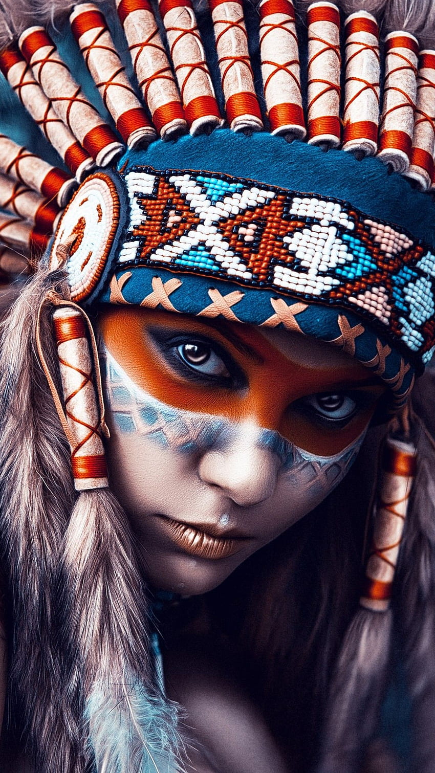 Kopfschmuck für Mädchen der amerikanischen Ureinwohner, weiblicher Ureinwohner Amerikas HD-Handy-Hintergrundbild