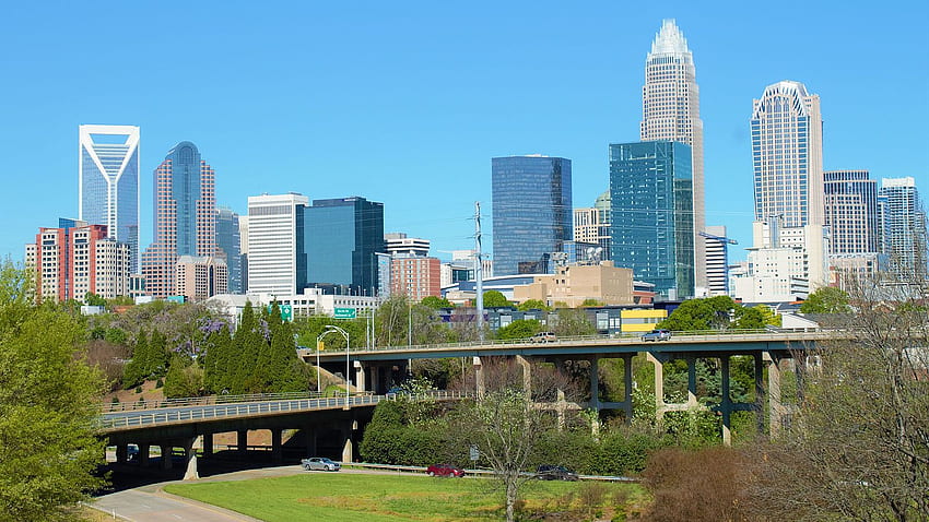 Charlotte rising: Queen City climbs to No. 5 on 'Tech Town' list. WRAL TechWire, Charlotte Skyline HD wallpaper
