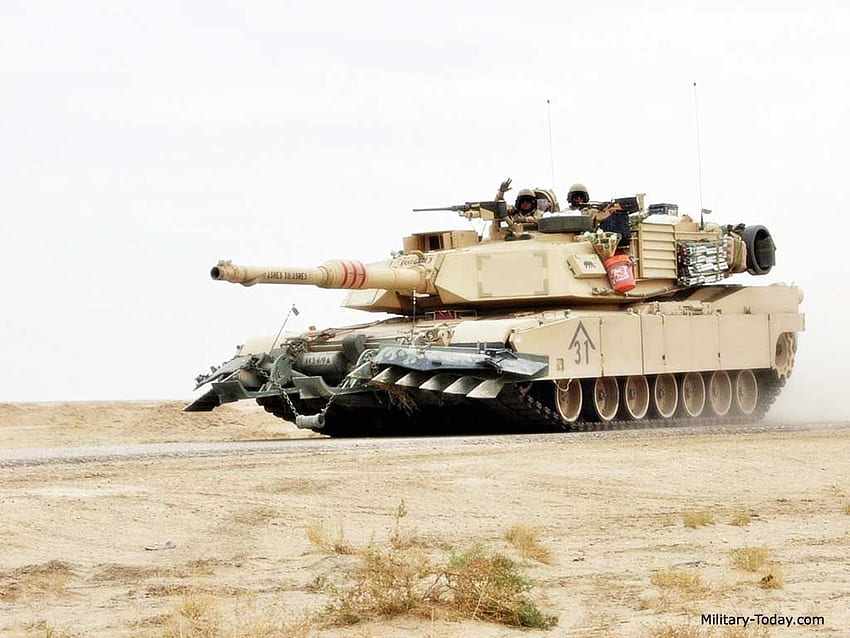 M1A1 Abrams mit Minenpflug. Alter Tankwagen. Militär, amerikanische moderne Schlacht HD-Hintergrundbild