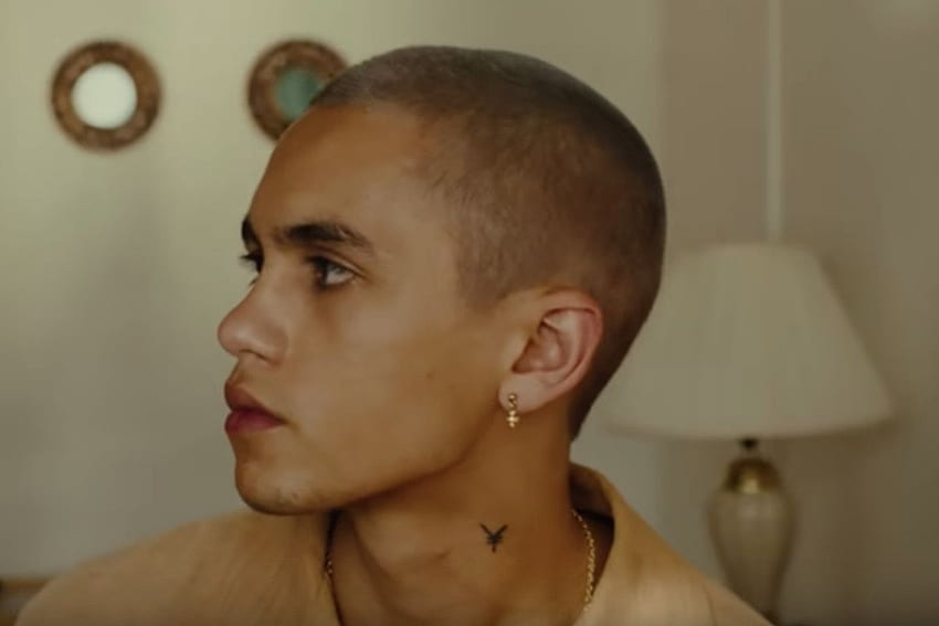 Up & comer Dominic Fike releases his new video “Phone HD wallpaper