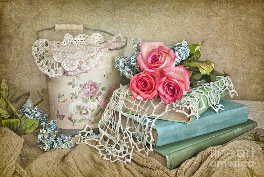ヴィンテージの本とバラ (AA 用)、本、静物、ピンクのバラ、美しい、ヴィンテージ 高画質の壁紙