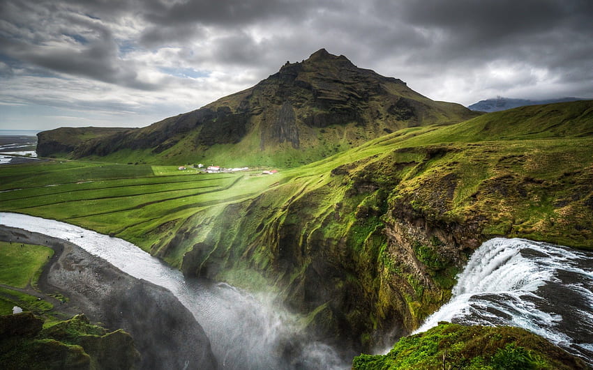 Wodospady w Islandii, rzeka, Islandia, chmury, wodospad, wodospady, niebo, góry, woda Tapeta HD