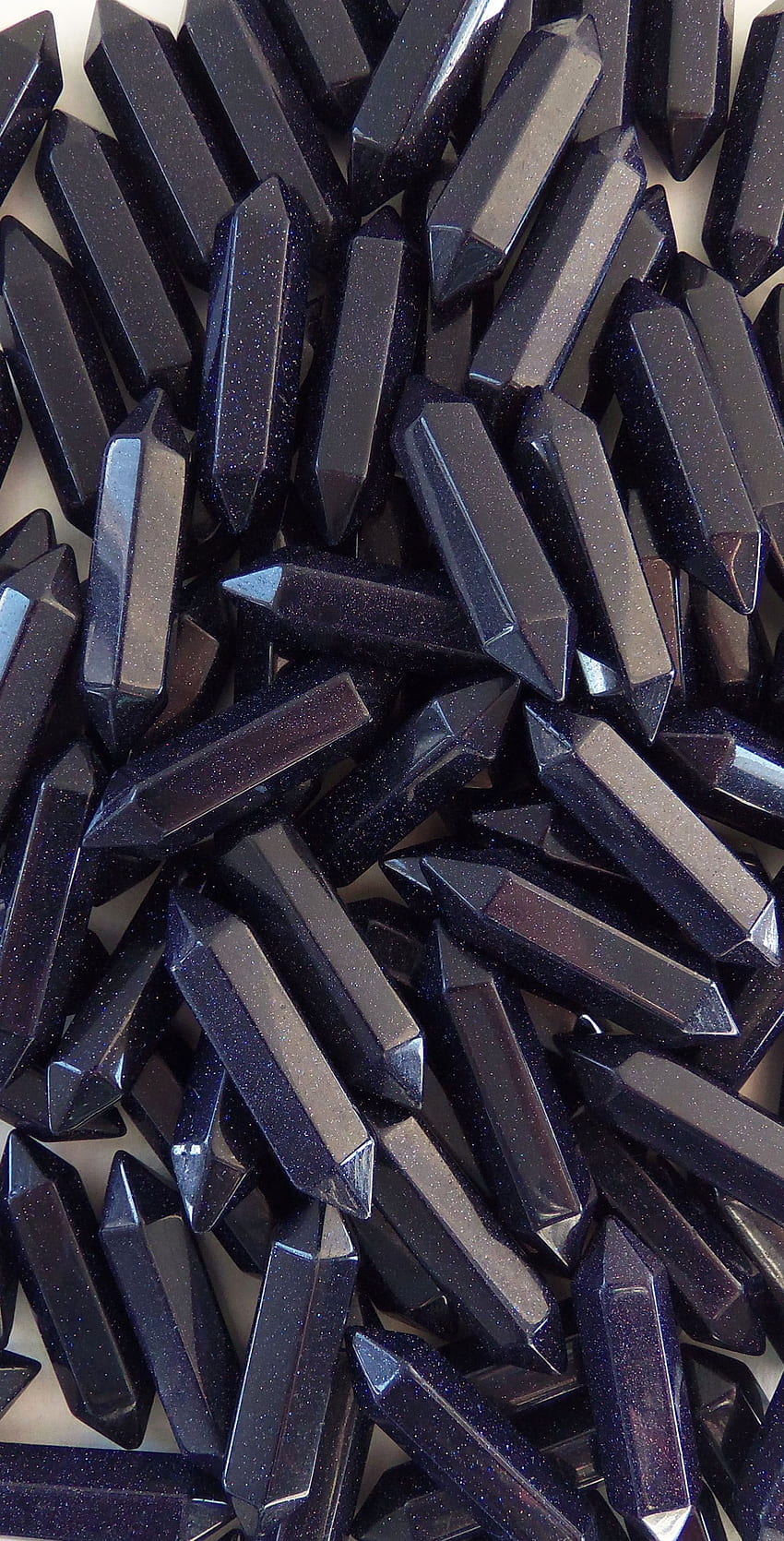 Beautiful sandstone double terminated crystals points. Crystals, Black Crystal HD phone wallpaper