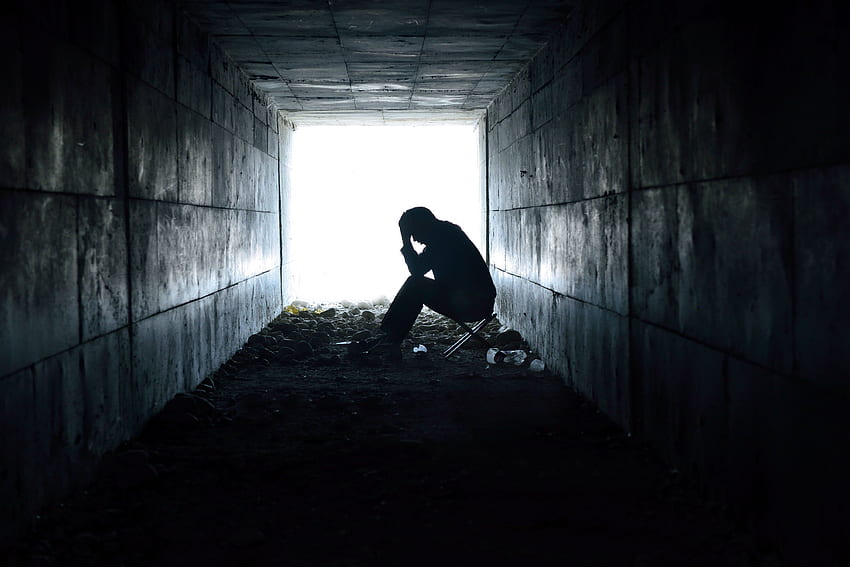 Depression traurige Stimmung Trauer dunkle Menschen - depressiver Mann HD-Hintergrundbild