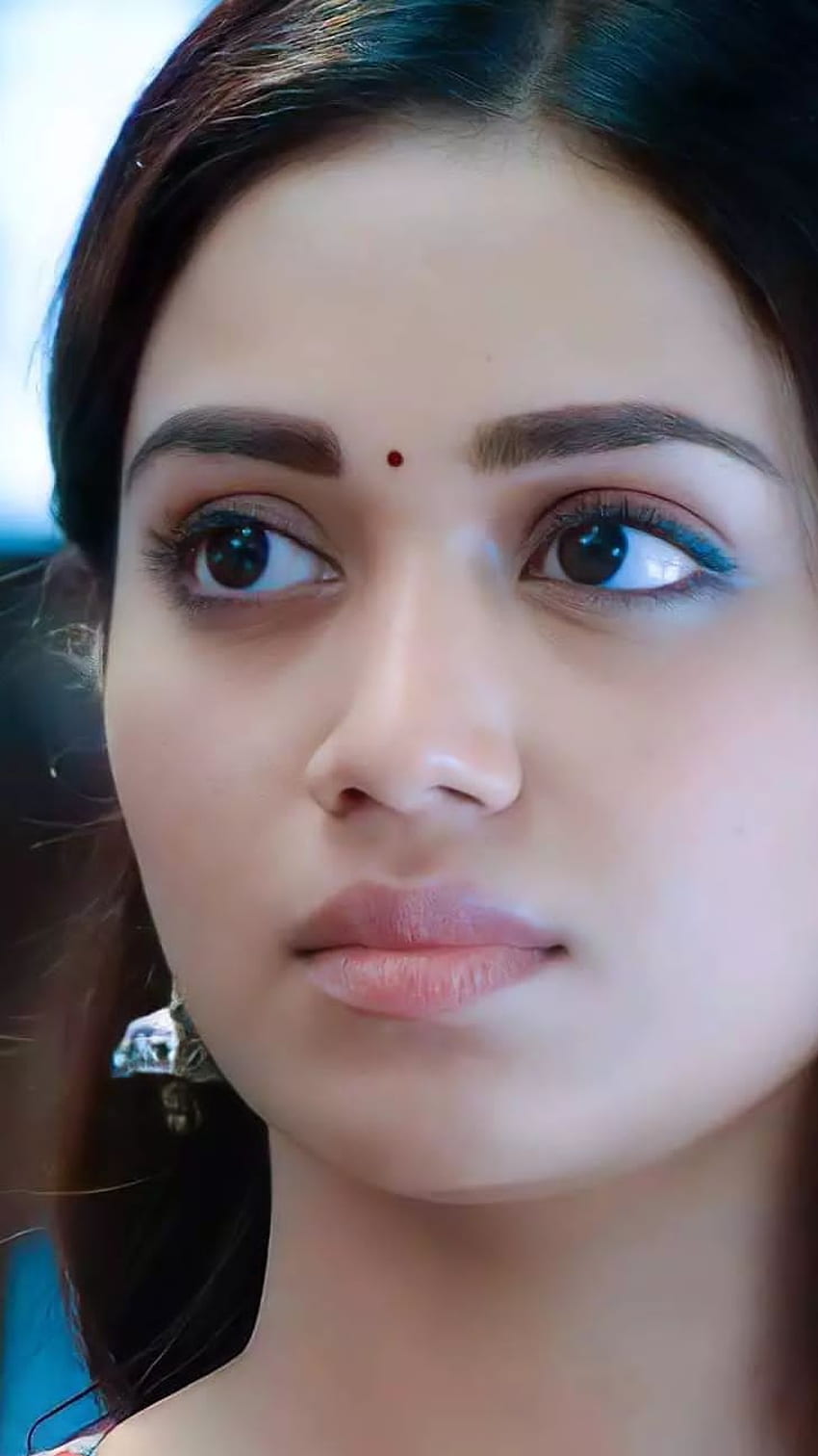 Nivetha pethuraj, тамилска актриса, сладко лице HD тапет за телефон