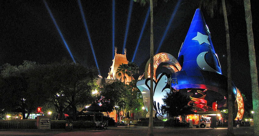 Disney's Hollywood Studios Information and Guide - Attractions, Hollywood Studios at Night HD wallpaper