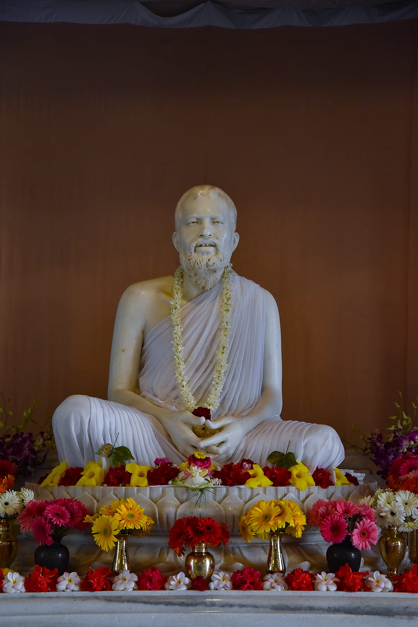 Ramakrishna Math & Ramakrishna Mission, Belur Math – Sri Ramakrishna, Sri Ma Sarada, Swami Vivekananda, Swami Brahmananda, bei Belur Math, 14. Mai 2021. HD-Handy-Hintergrundbild