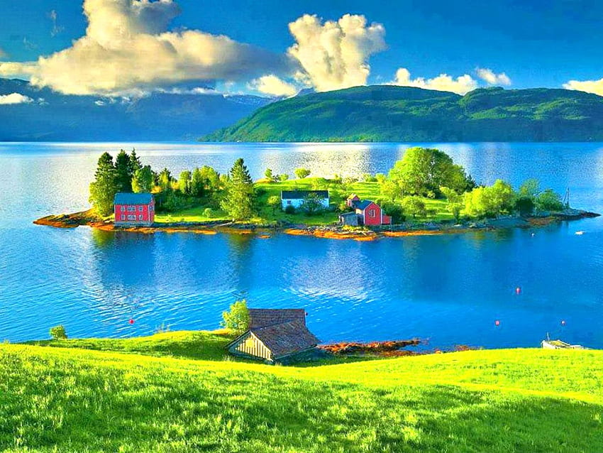BEAUTIFUL TINY ISLAND, blue, island, house, paradise, beautiful, lake, lovely nature, clouds, nature, sky, cottage, mountains, splendor, water HD wallpaper