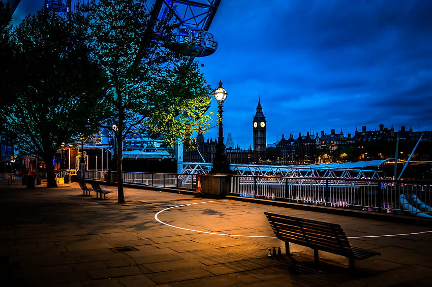 View of London, England . Background, London Streets Night HD wallpaper