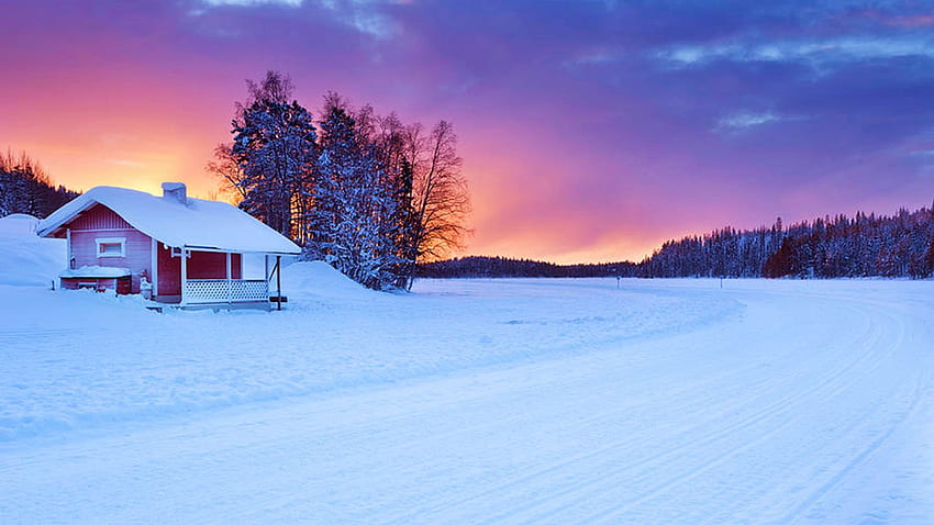 Sebuah pondok kecil di tepi danau beku. dikan dekat Levi di Lapland Finlandia saat matahari terbit, langit, salju, musim dingin, pepohonan, lanskap, warna Wallpaper HD