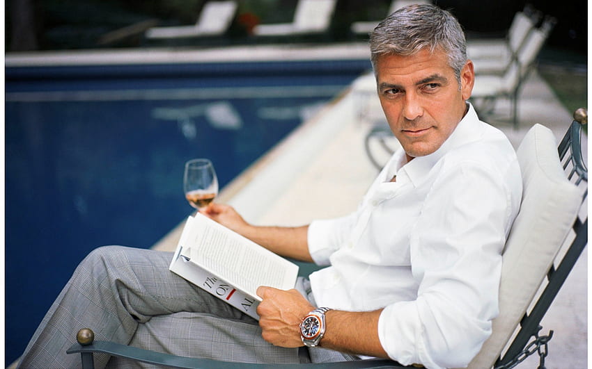 George Clooney Drinking Whisky - HD wallpaper