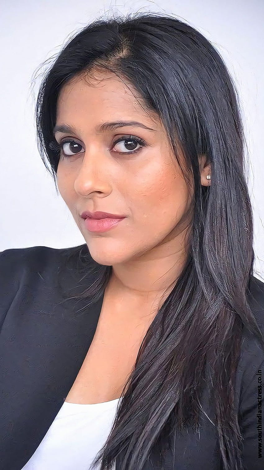Rashmi Gautam นักแสดงหญิงชาวเตลูกู ผู้ประกาศข่าว วอลล์เปเปอร์โทรศัพท์ HD