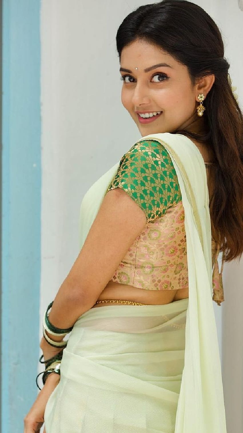 Mahima Nambiar, aktris, cantik, cantik, Mallu, Saree wallpaper ponsel HD