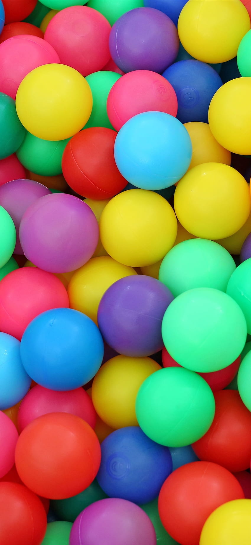 Many colorful play balls U HD phone wallpaper