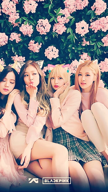 Blackpink: Chỉ cần nhìn vào hình ảnh của BLACKPINK - nhóm nhạc nữ được yêu thích nhất hiện nay, sự cuốn hút và nữ tính của các thành viên sẽ khiến bạn phải mê mẩn và không thể rời mắt.