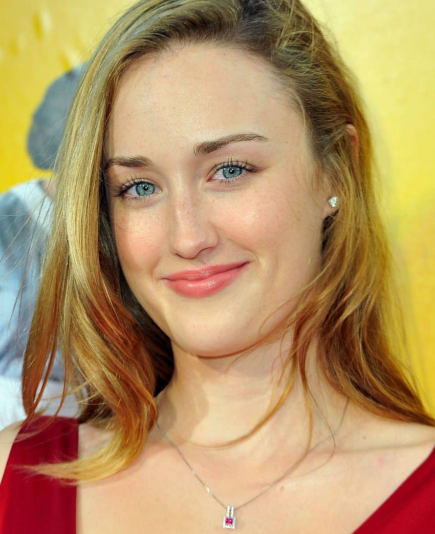 Ashley Johnson Profile Dp Pics Hd Phone Wallpaper Pxfuel 