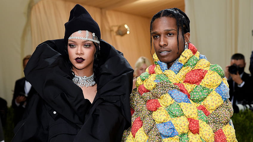 Rihanna pregnant with first child with rapper boyfriend A$AP Rocky. Ents & Arts News HD wallpaper