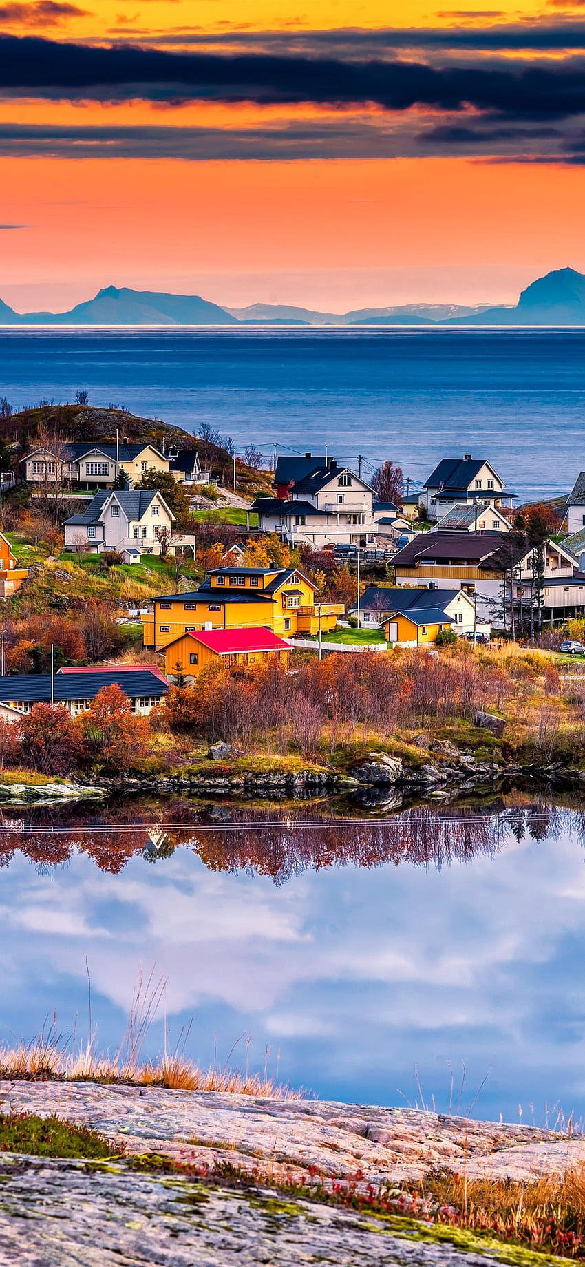 Noruega, Islas Lofoten, Pueblo hermoso, Mar, Atardecer IPhone 11 Pro XS Max , , Pueblo inglés fondo de pantalla del teléfono