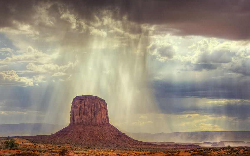sintflutartiger Regen, Wüstenregen HD-Hintergrundbild