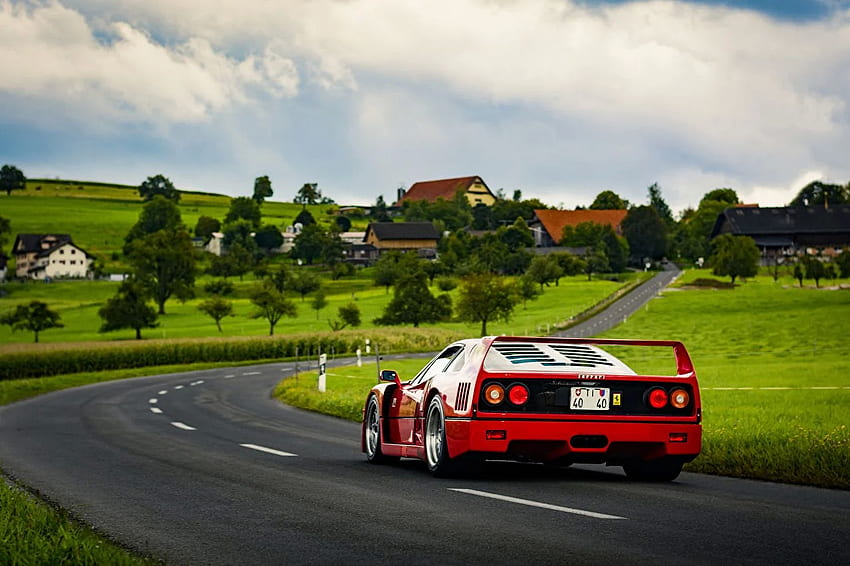 Ferrari F40 Roads Widok z tyłu samochodu Tapeta HD
