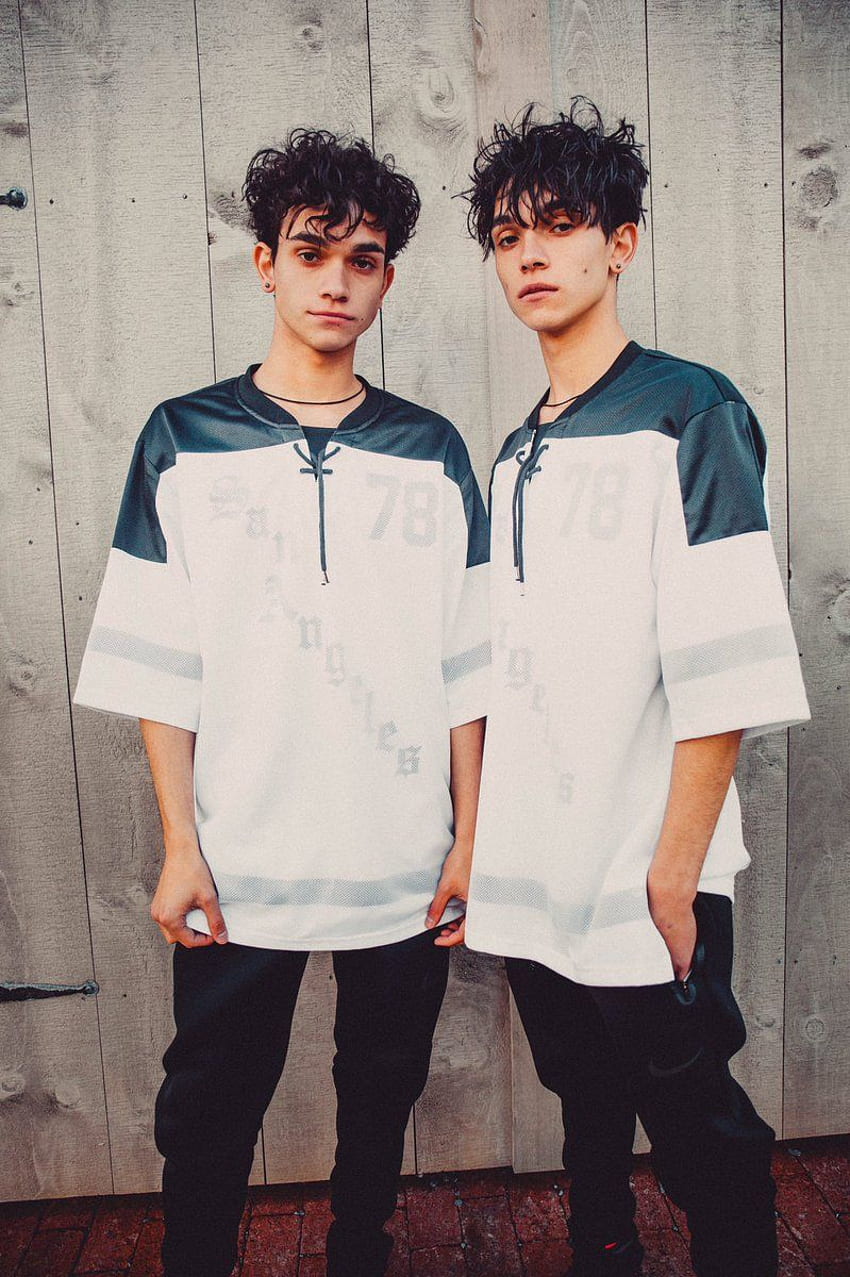 Embedded. Marcus and lucas, The dobre twins, Lucas HD phone wallpaper