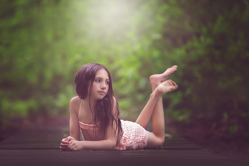 little girl, childhood, fair, nice, adorable, bonny, sweet, Belle, white, Hair, girl, tree, comely, sightly, pretty, green, face, lovely, pure, child, graphy, cute, baby, , set, Nexus, beauty, kid, feet, beautiful, people, little, pink, Prone, dainty HD wallpaper
