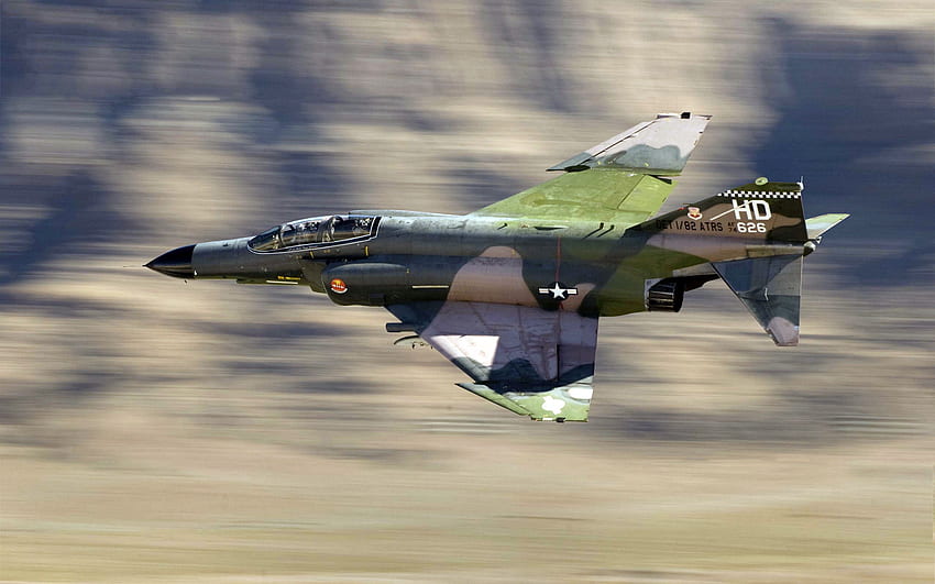 F4ジェット戦闘機 高画質の壁紙