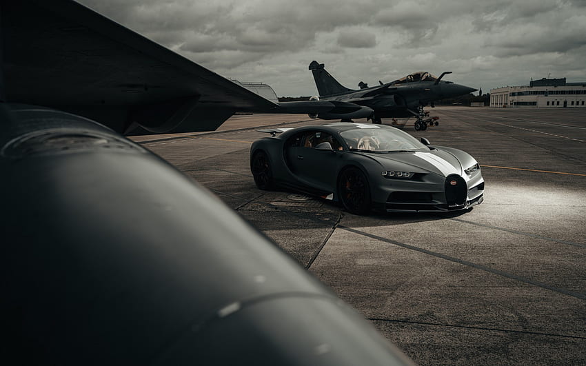 Bugatti Chiron Sport, хиперкола, френски боец, Dassault Rafale, черен мат Bugatti Chiron, луксозни автомобили, Bugatti HD тапет