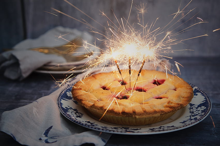 Food, Sparkler, Bakery Products, Baking, Pie HD wallpaper
