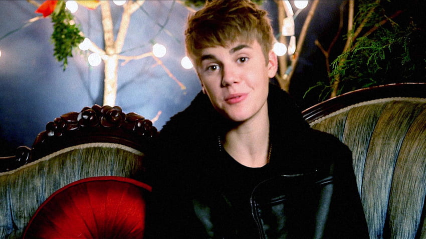 Justin Bieber - Making Of The Video: Mistletoe HD wallpaper