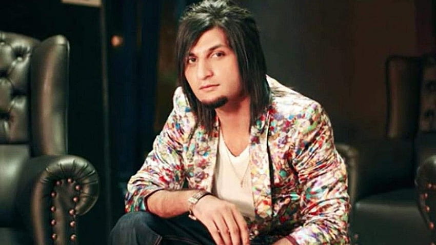 Bilal Saeed Long Hairstyle. Long hair styles, Hairstyle, Hair styles HD  wallpaper | Pxfuel