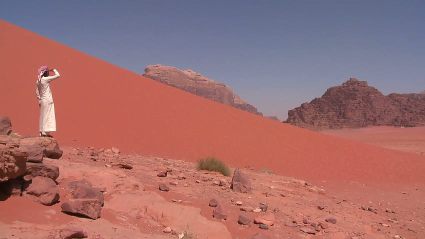 An Arab Man Looks Out Over The Saudi Desert Of Wadi - Wadi Rum - & Background HD wallpaper