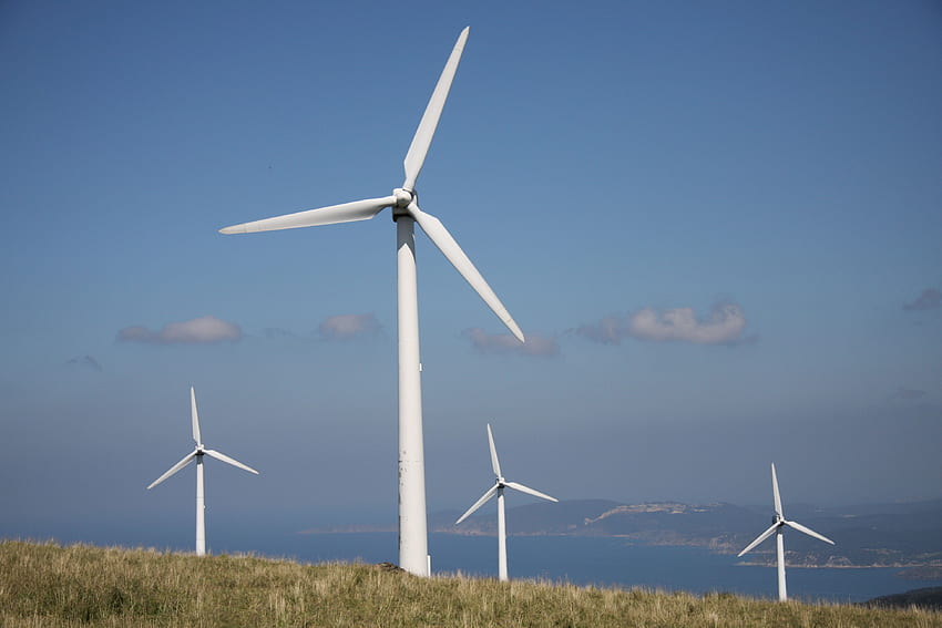 Windkraftanlage, künstliche, HQ-Windkraftanlage. 2019, Windmühle HD-Hintergrundbild